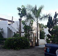 Scenic Riverside Resort