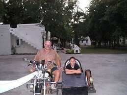 Scenic Riverside Resort