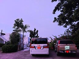 Scenic Riverside Resort