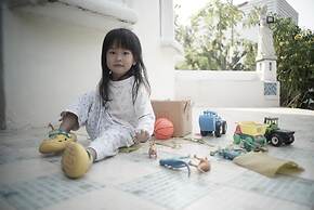 Scenic Riverside Resort