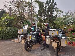 Scenic Riverside Resort