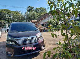 Scenic Riverside Resort