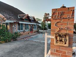 Scenic Riverside Resort