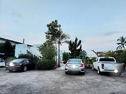 Scenic Riverside Resort