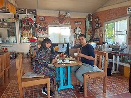 Scenic Riverside Resort