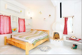 Scenic Riverside Resort