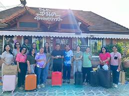 Scenic Riverside Resort