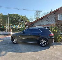 Scenic Riverside Resort