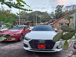 Scenic Riverside Resort