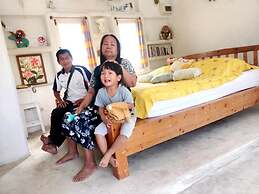 Scenic Riverside Resort