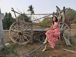 Scenic Riverside Resort