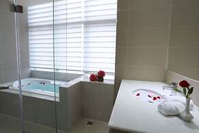 Yoai Hotel