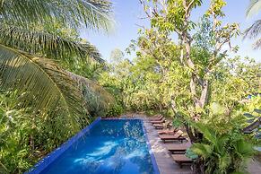 Sambor Village Hotel