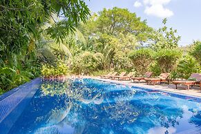 Sambor Village Hotel