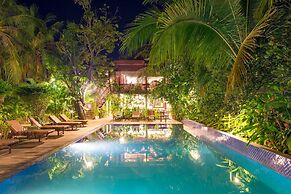 Sambor Village Hotel