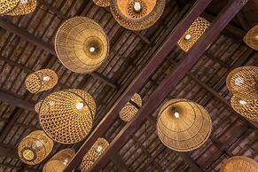 Sambor Village Hotel