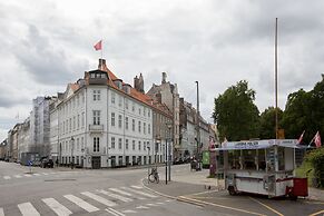 The Churchill 4 by Daniel&Jacob’s