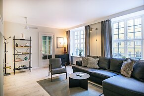 The Churchill 4 by Daniel&Jacob’s