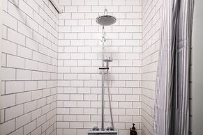 The Churchill 4 by Daniel&Jacob’s