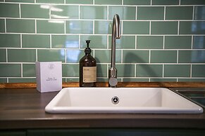 The Churchill 4 by Daniel&Jacob’s