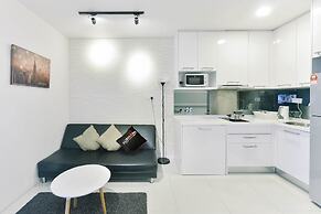 Summer Suites Residences by Subhome