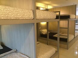 Summer Suites Residences by Subhome