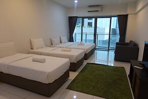 Summer Suites Residences by Subhome