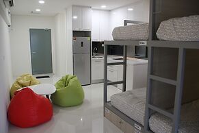 Summer Suites Residences by Subhome