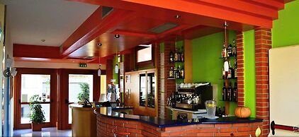 Diana Inn Accomodations