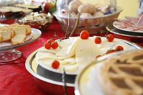 Diana Inn Accomodations