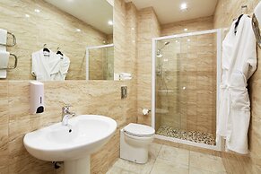 Voyage Business Hotel