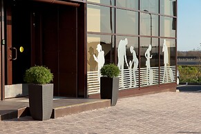 Voyage Business Hotel