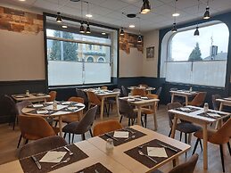 Brit Hotel Roanne - Le Grand Hotel