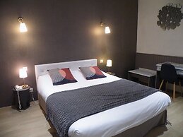 Brit Hotel Roanne - Le Grand Hotel
