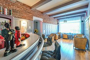 Brit Hotel Roanne - Le Grand Hotel