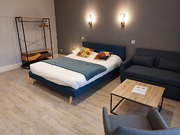 Brit Hotel Roanne - Le Grand Hotel