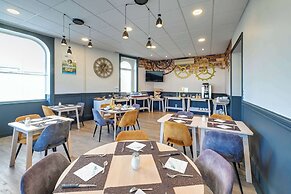 Brit Hotel Roanne - Le Grand Hotel