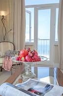 Miramar Hotel