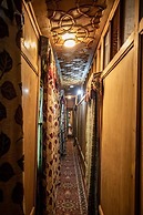 Kharpalace group of houseboats