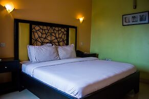 De' Bliss Hotel and Suites
