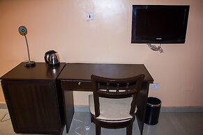 De' Bliss Hotel and Suites