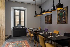 Apartments & Rooms Lejletul