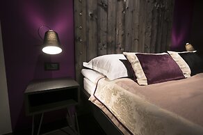 Apartments & Rooms Lejletul