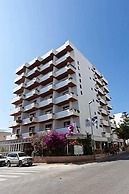 Apartamentos El Moro