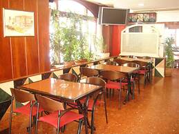 Apartamentos El Moro