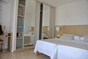 Apartamentos El Moro