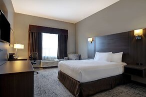 Days Inn & Suites by Wyndham Warman