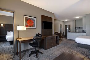 Days Inn & Suites by Wyndham Warman