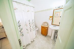 ClarenceVille Villa Apartments