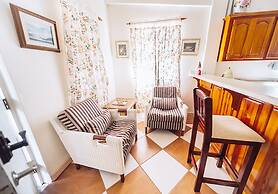 ClarenceVille Villa Apartments